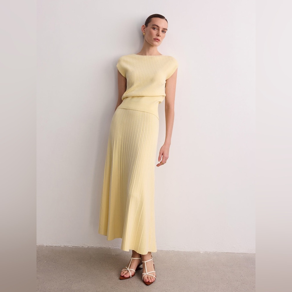 Commense Ribbed Knit Maxi Skirt - Picture 4 of 7
